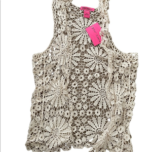 NWT Betsy Johnson boho‎ crochet daisy vest